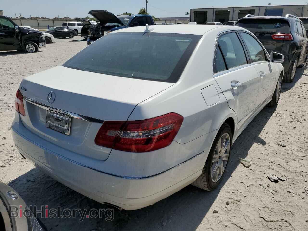 2013 MERCEDES-BENZ E-CLASS - VIN: WDDHF5KB4DA676843 - Фото 4