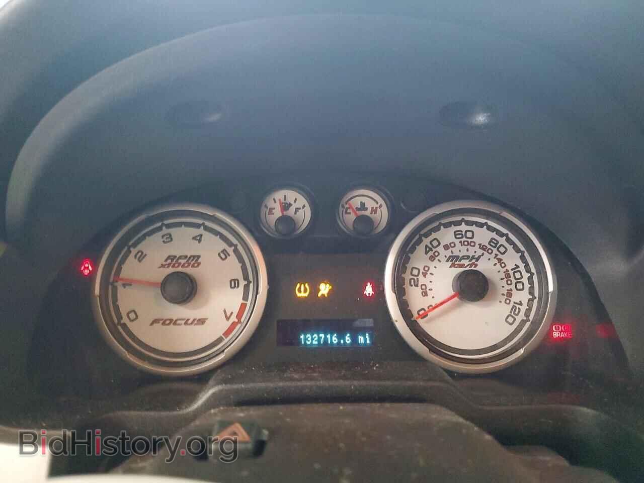 2011 FORD FOCUS - VIN: 1FAHP3HN0BW141785 - Photo 9