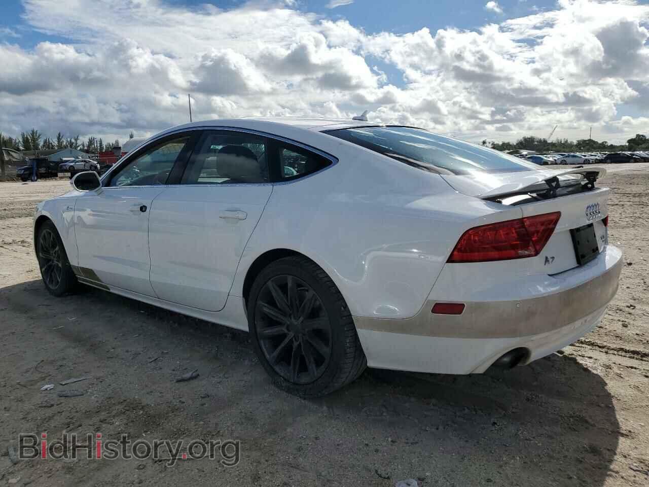 2012 AUDI A7 - VIN: WAUSGAFC2CN007452 - Photo 2