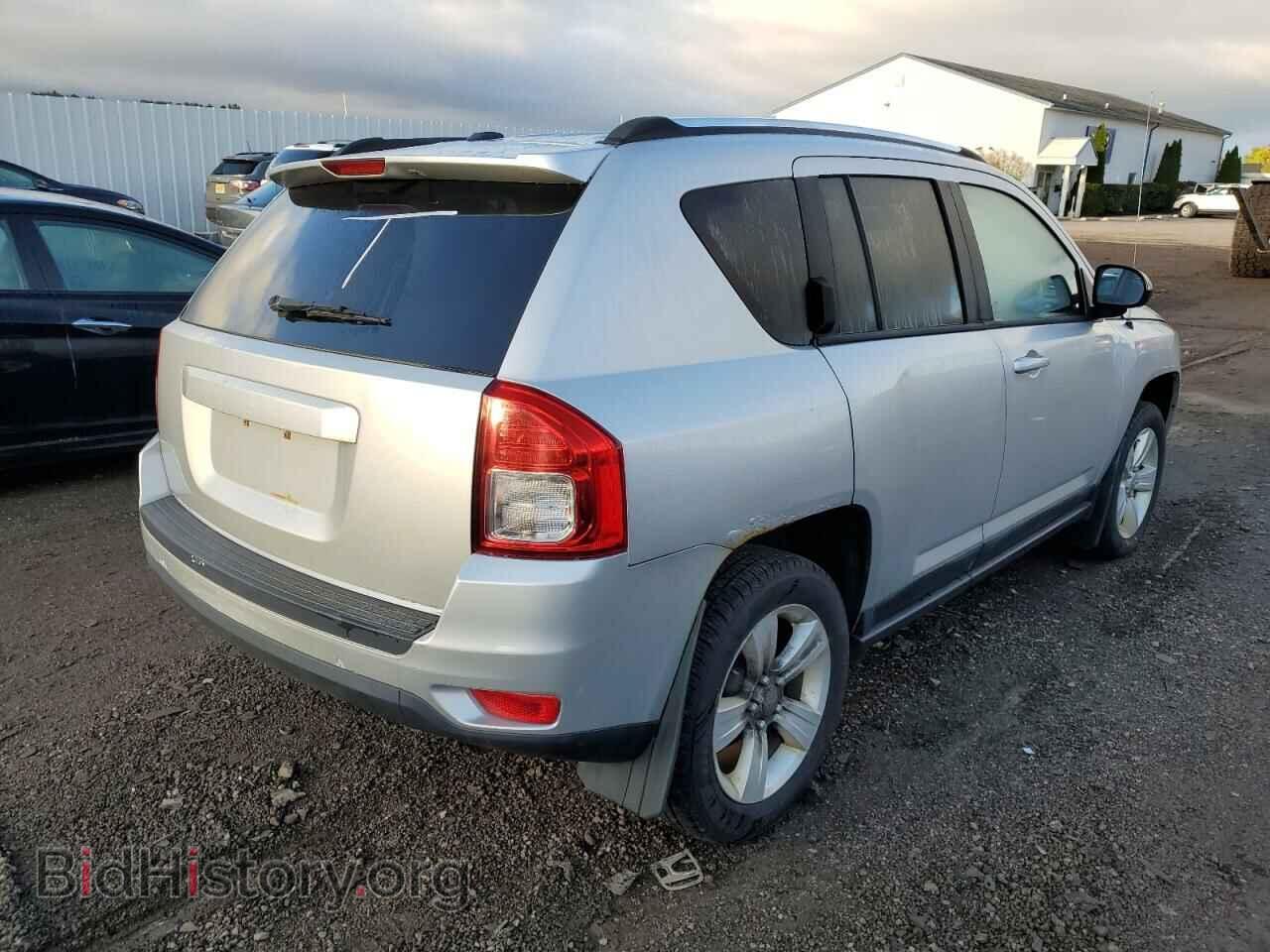 2011 JEEP COMPASS - VIN: 1J4NF1FB3BD258425 - Photo 4
