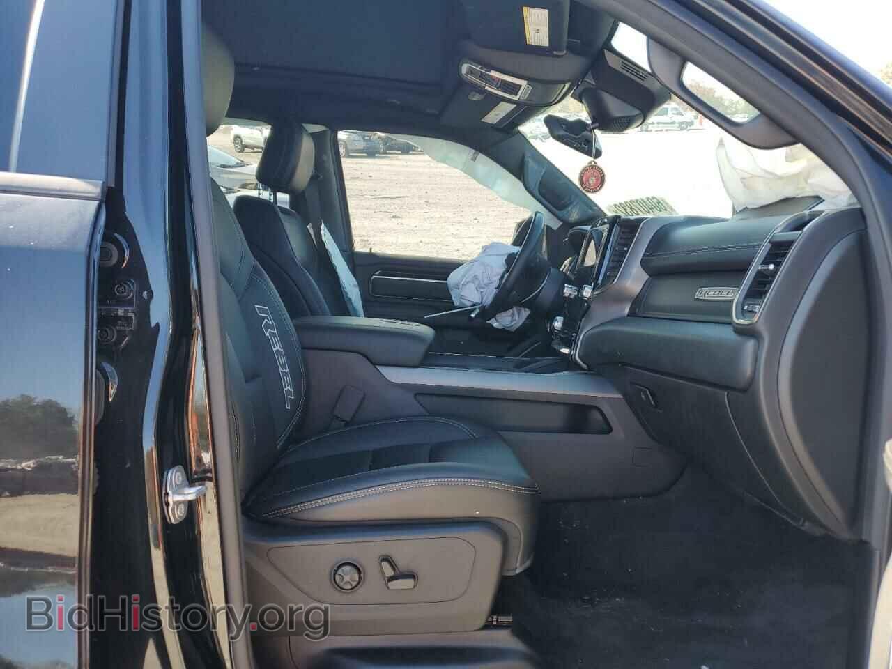 2021 RAM 1500 - VIN: 1C6SRFLT9MN573535 - Фото 5