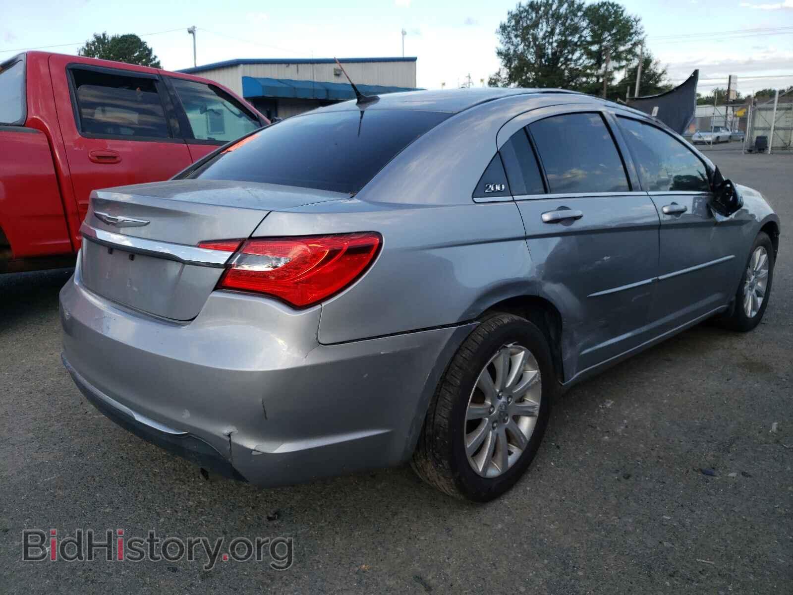 2013 CHRYSLER 200 - VIN: 1C3CCBBB0DN608242 - Фото 4