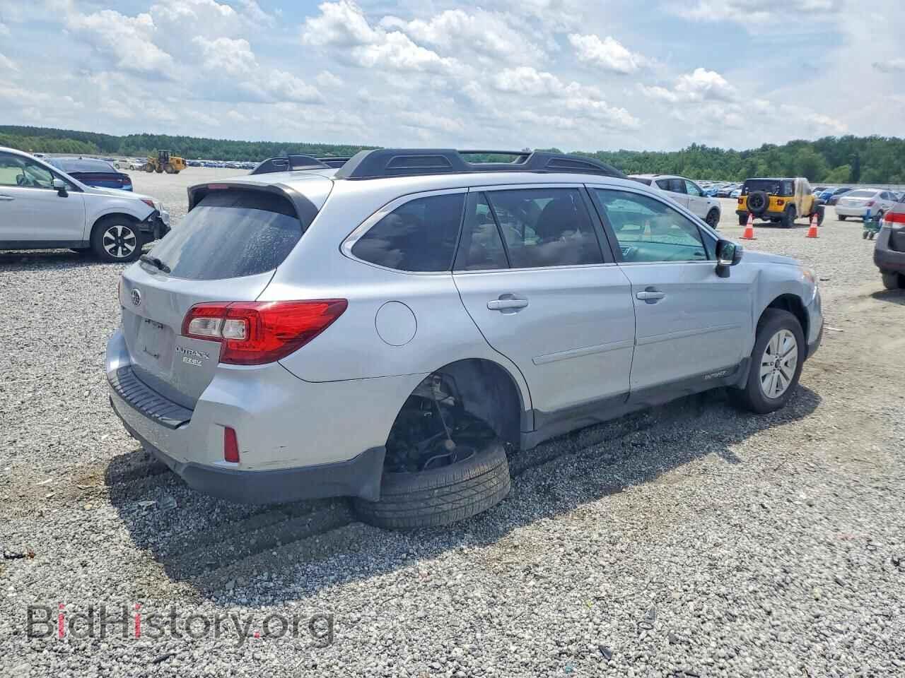 2017 SUBARU OUTBACK - VIN: 4S4BSAFC6H3202924 - Фото 3