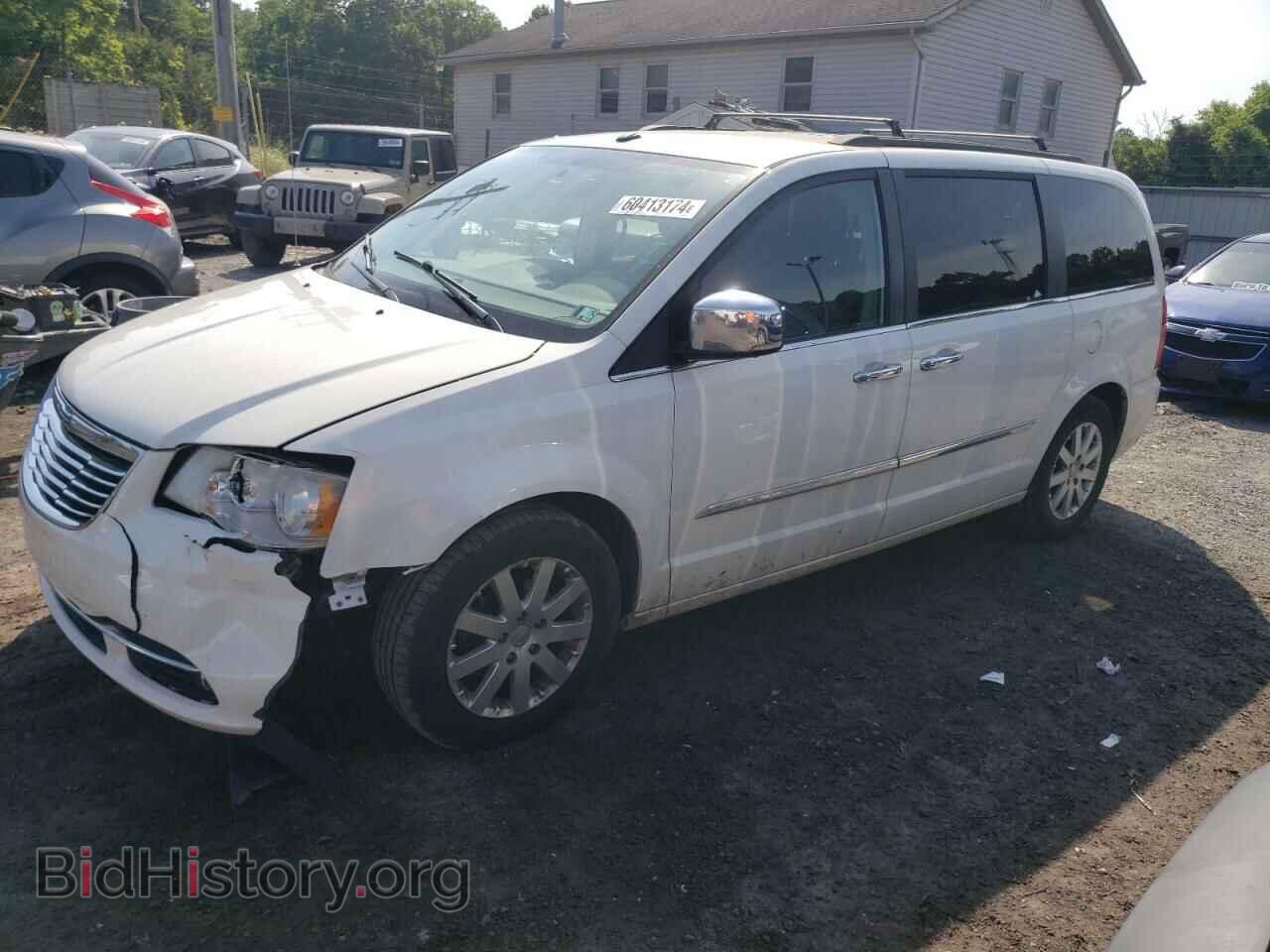 Photo 2A4RR8DG6BR712082 - CHRYSLER MINIVAN 2011