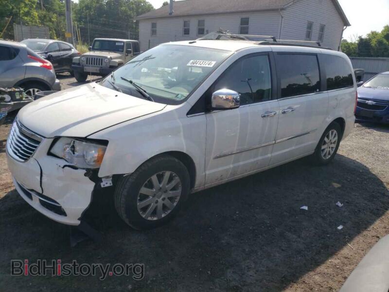 2011 Chrysler MINIVAN Touring L (VIN 2A4RR8DG6BR712082) — фото 1 из 13, Copart, повреждение: передняя часть