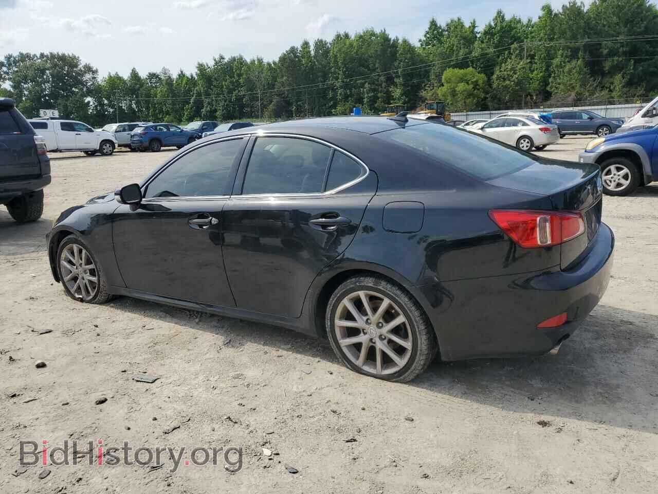 2011 LEXUS IS - VIN: JTHCF5C21B5046236 - Photo 2