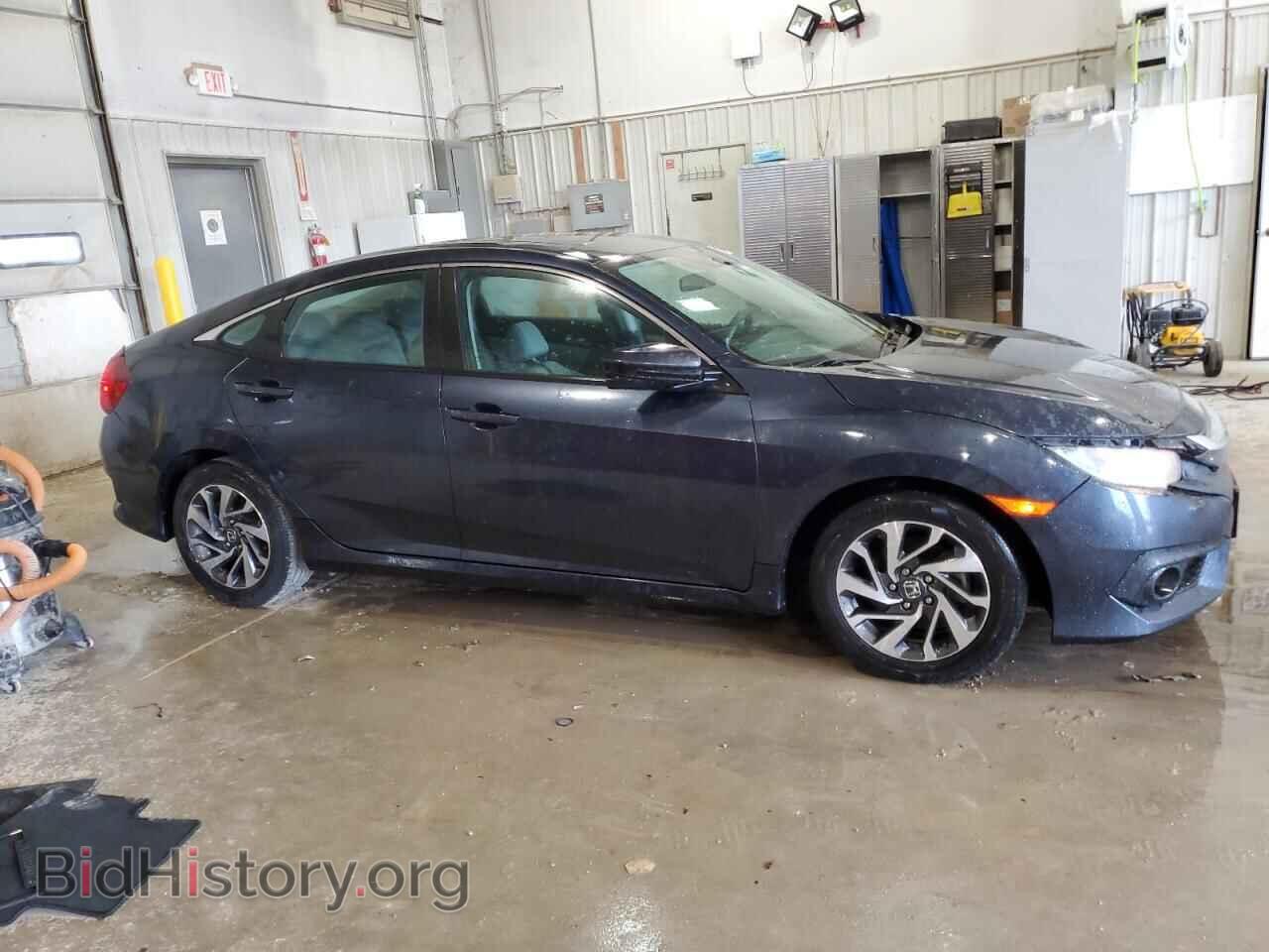 2016 HONDA CIVIC - VIN: 19XFC2F89GE087165 - Фото 4