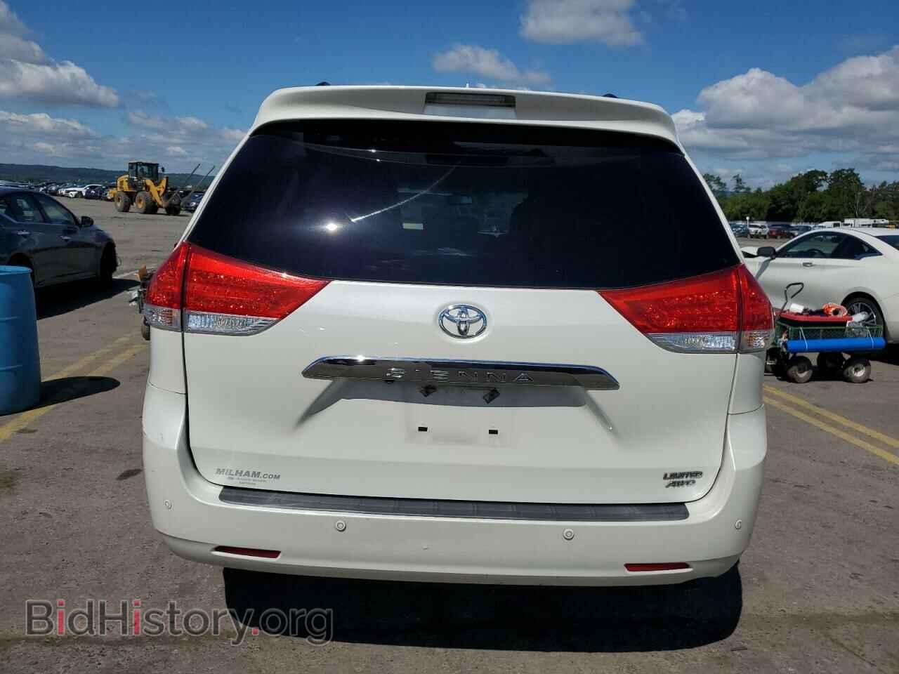 2011 TOYOTA All Models - VIN: 5TDDK3DC6BS026944 - Фото 6