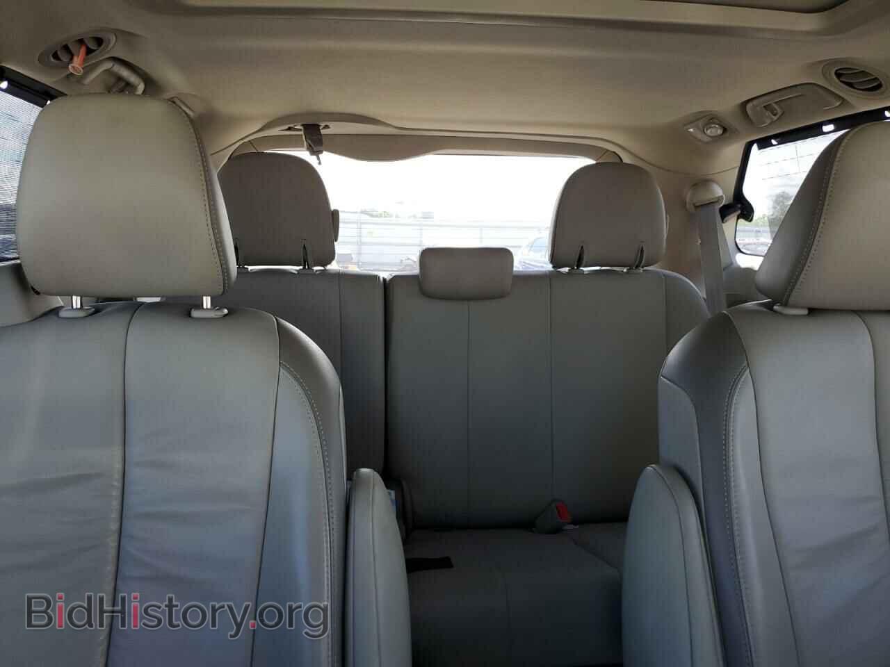 2011 TOYOTA All Models - VIN: 5TDDK3DC6BS026944 - Фото 10