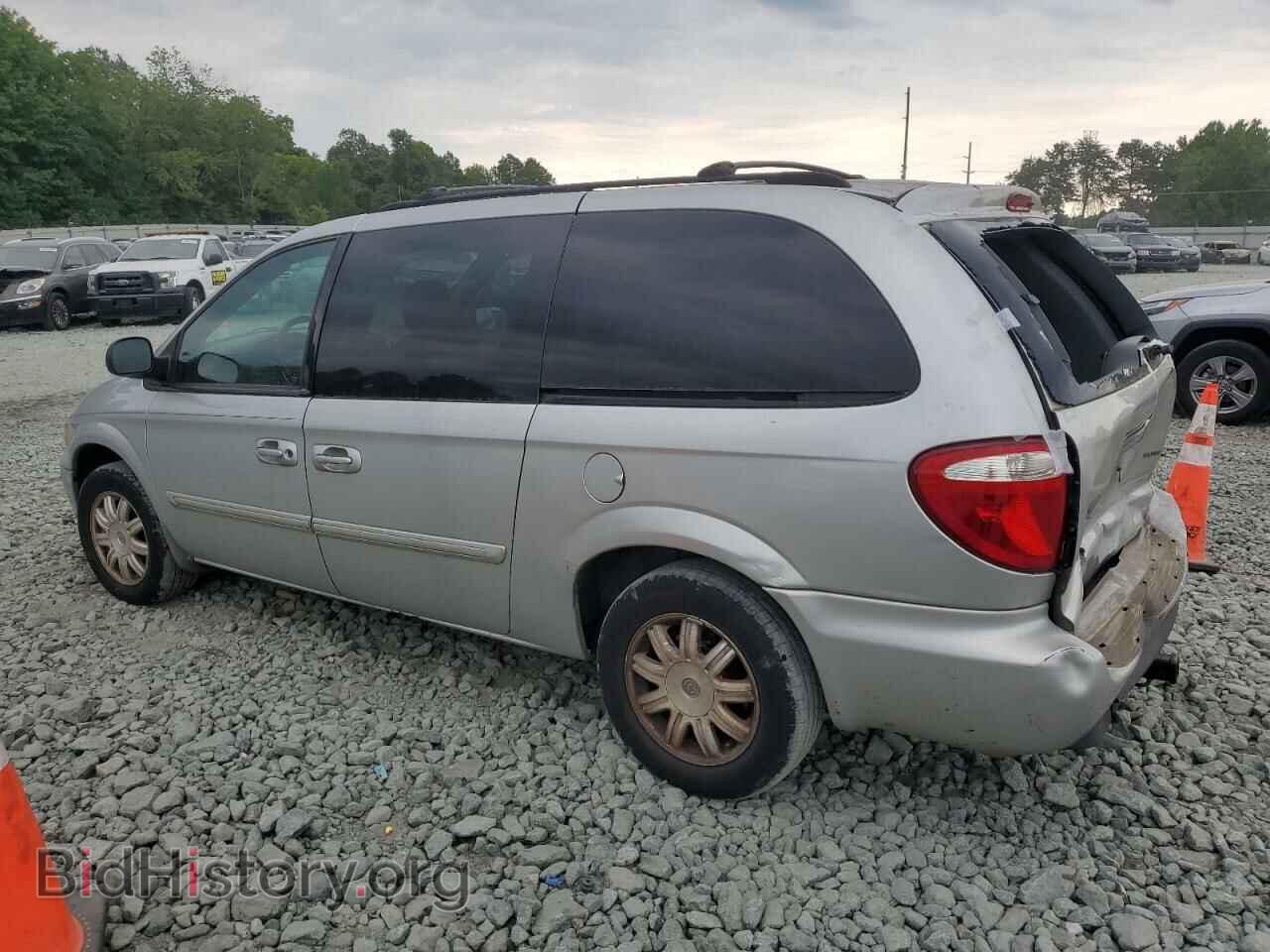 2006 CHRYSLER MINIVAN - VIN: 2A4GP54L06R805257 - Фото 2