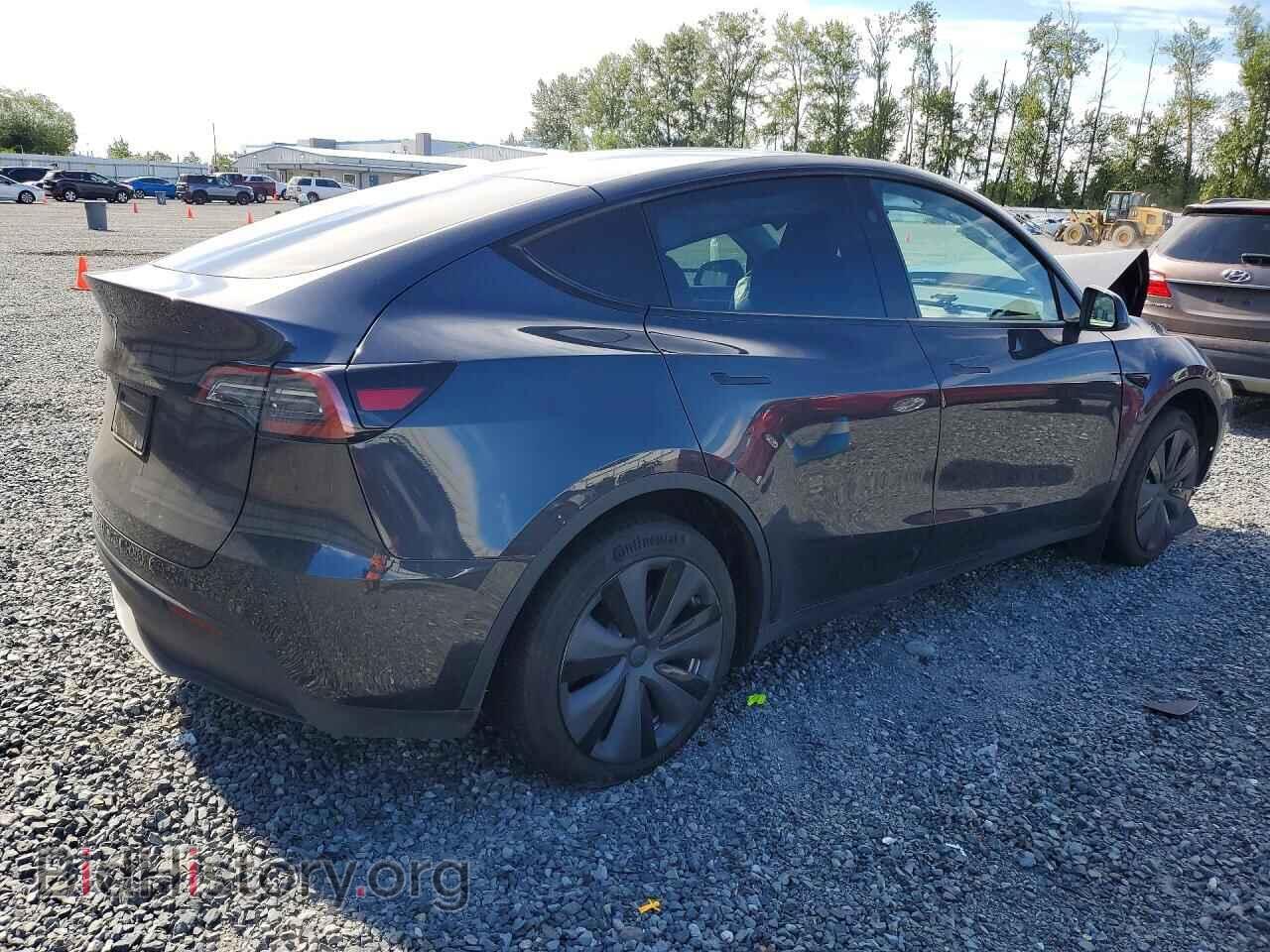 2024 TESLA MODEL Y - VIN: 7SAYGDED2RF053608 - Фото 3