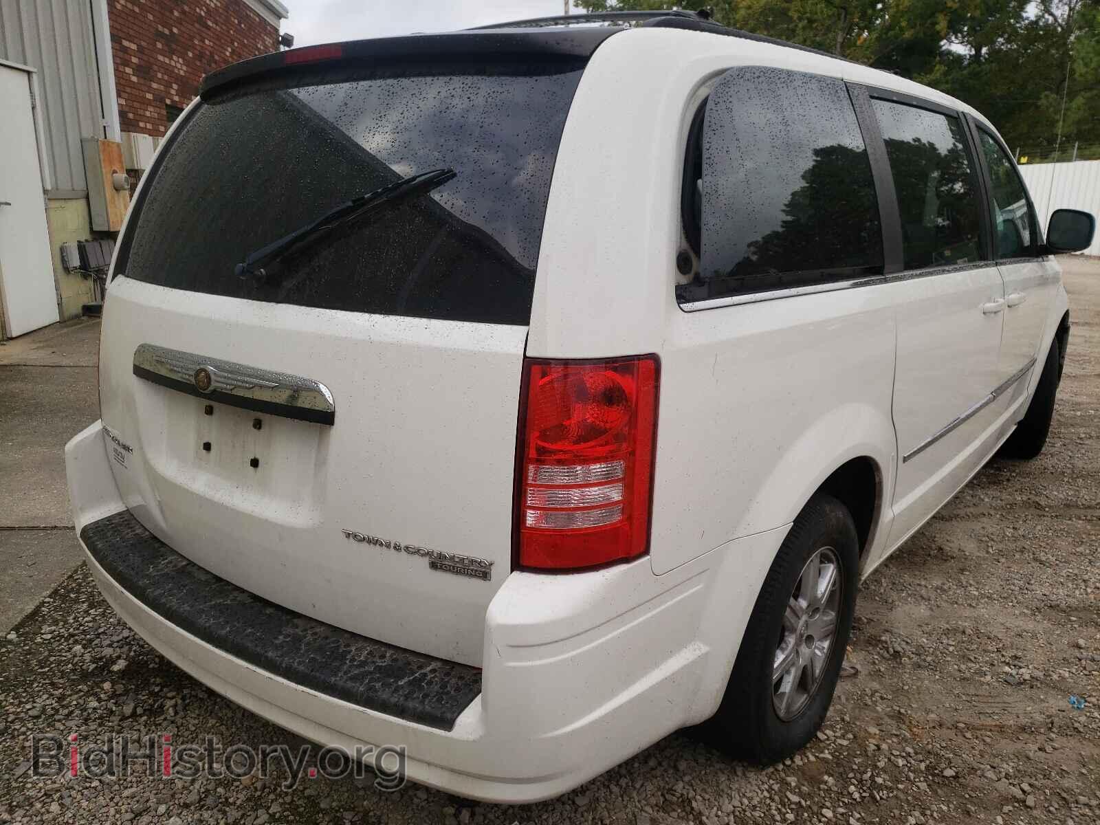 2010 CHRYSLER MINIVAN - VIN: 2A4RR5D16AR203909 - Фото 4