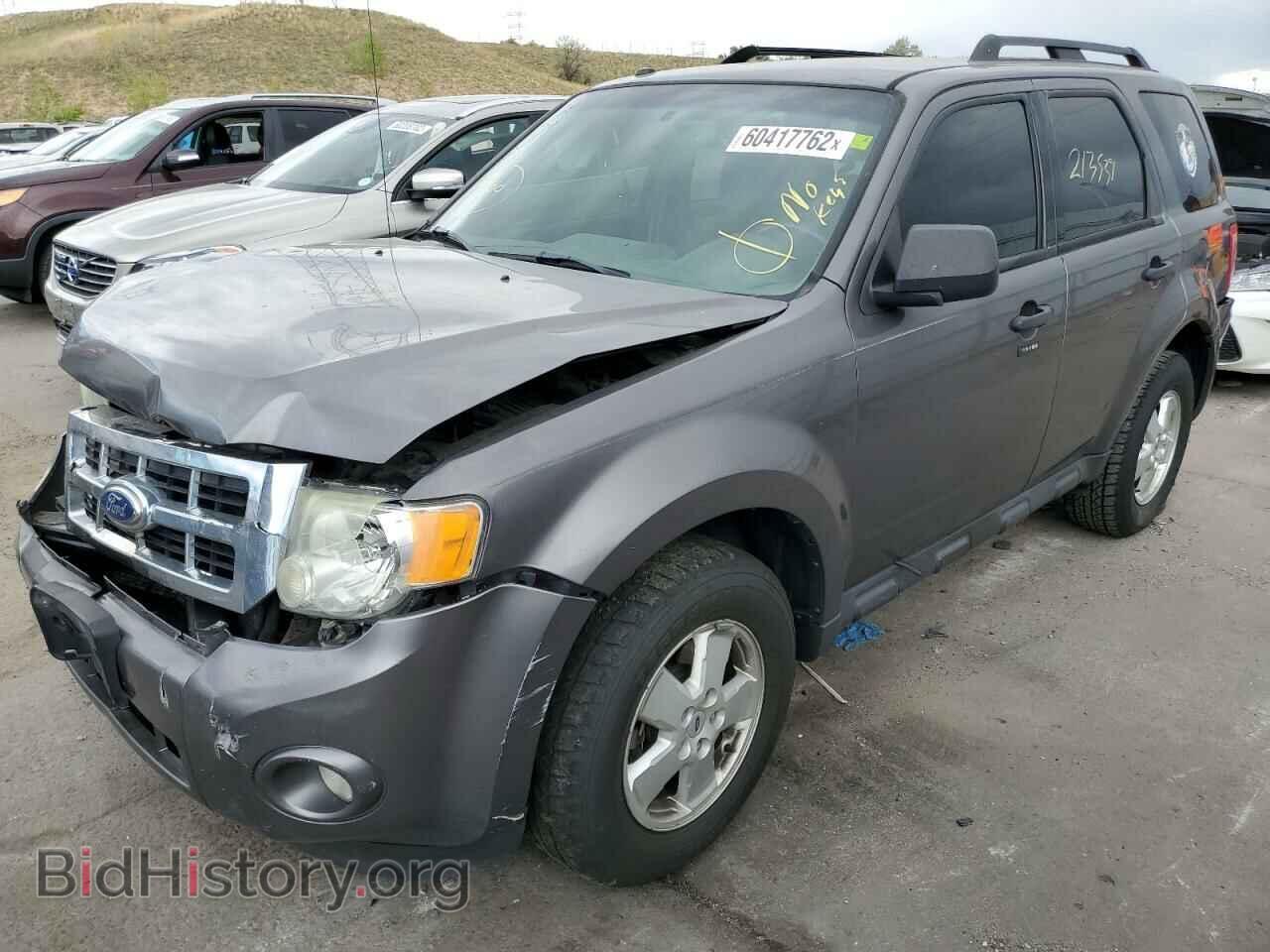 2011 FORD ESCAPE - VIN: 1FMCU9D73BKB74340 - Фото 2