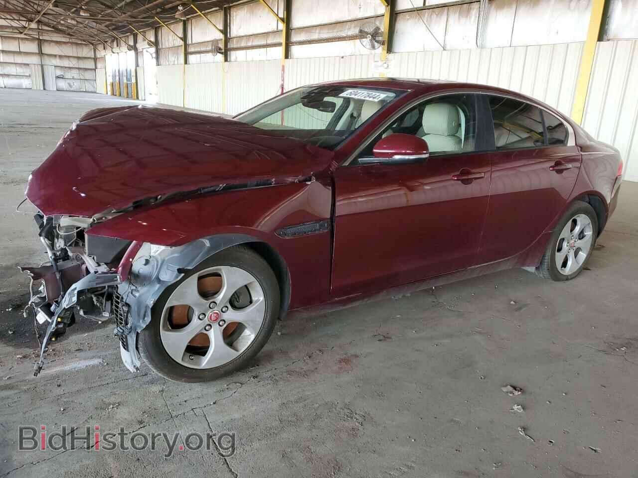 Photo SAJAR4BG6HA962029 - JAGUAR XE 2017