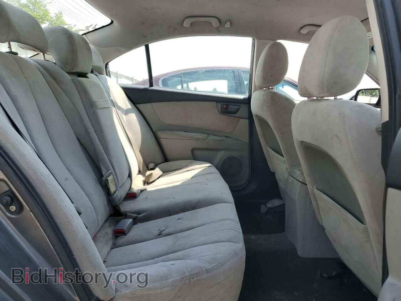 2009 KIA OPTIMA - VIN: KNAGE228295334977 - Фото 10