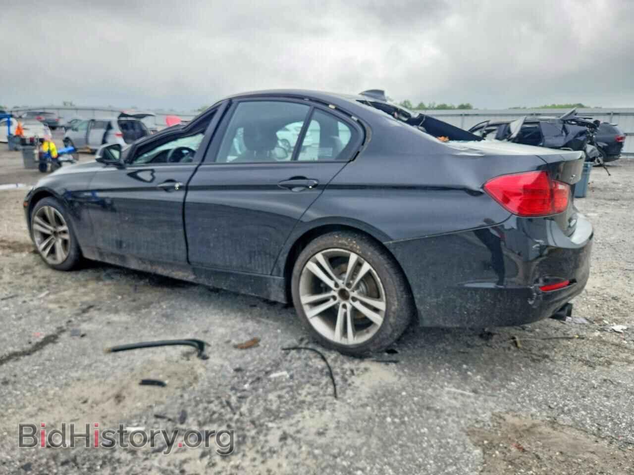 2013 BMW 3 SERIES - VIN: WBA3B3C53DF532620 - Фото 2