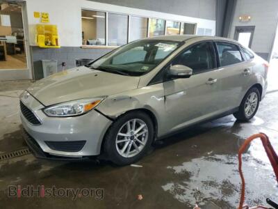 2016 Ford FOCUS SE, gold — VIN 1FADP3F28GL249037, Copart