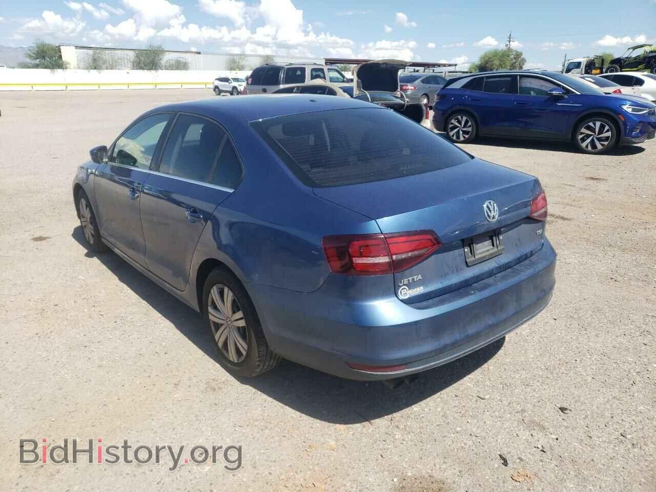 2017 VOLKSWAGEN JETTA - VIN: 3VW2B7AJ6HM245393 - Фото 3