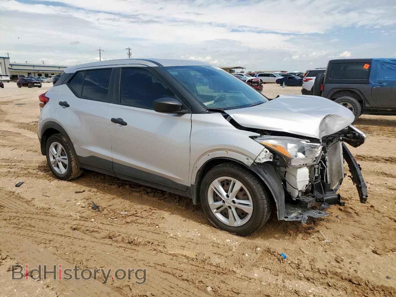 2020 NISSAN KICKS - VIN: 3N1CP5BV4LL561603 - Фото 4