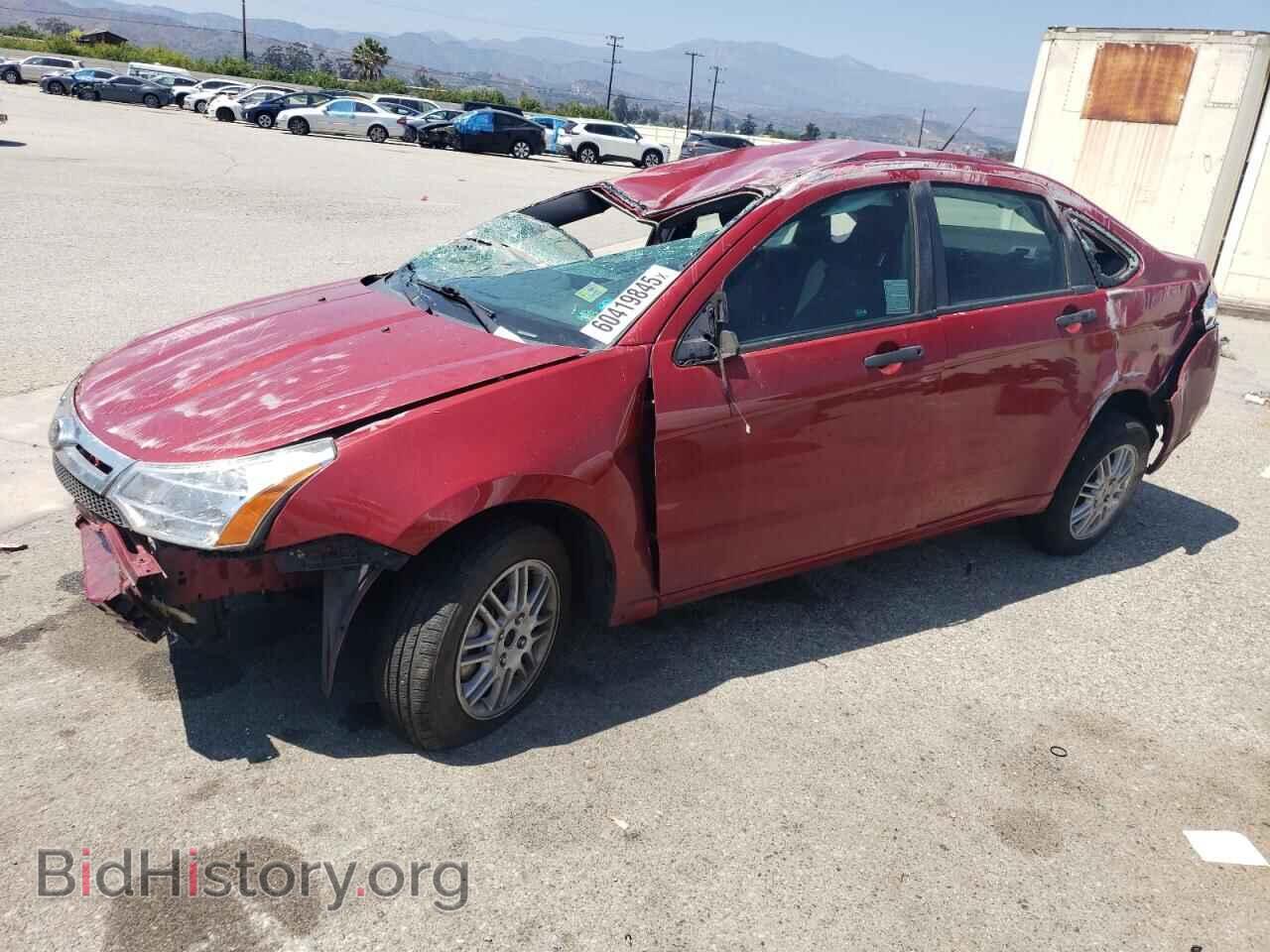 Photo 1FAHP3FN3AW198998 - FORD FOCUS 2010