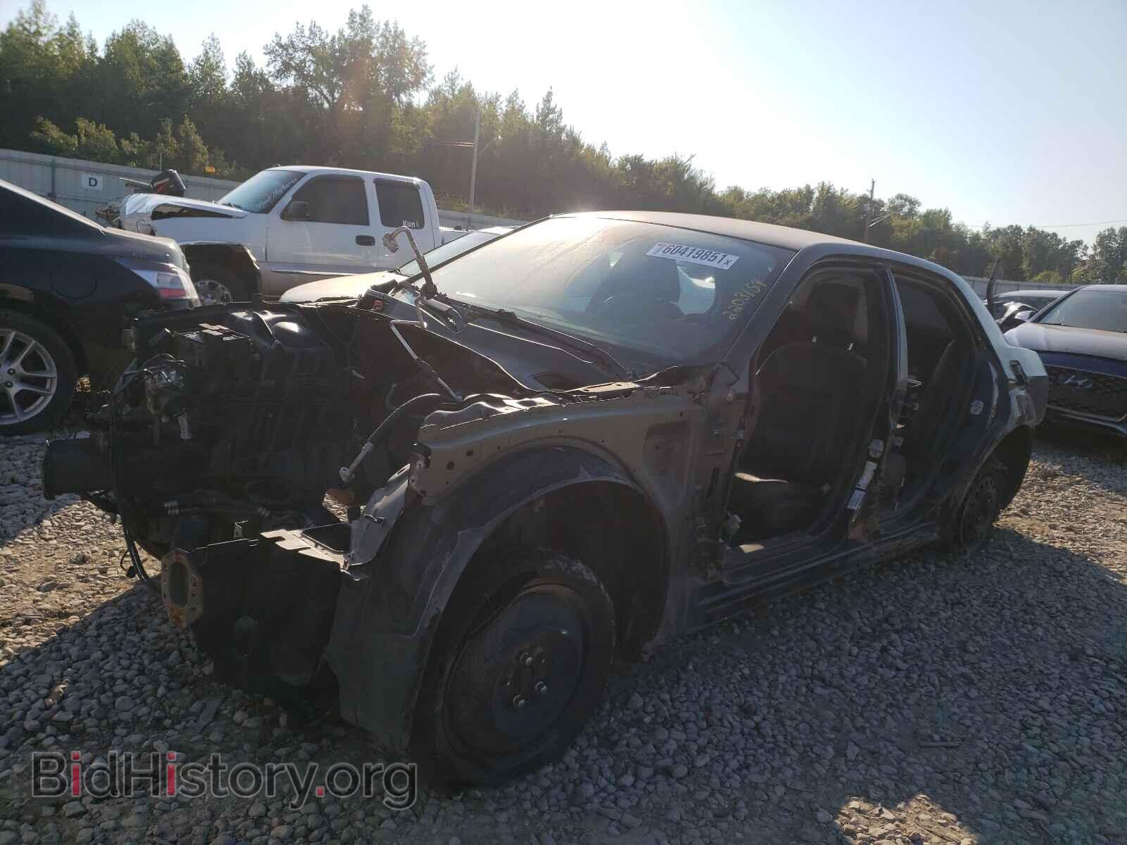 2011 CHRYSLER 300 - VIN: 2C3CA5CG2BH595100 - Фото 2