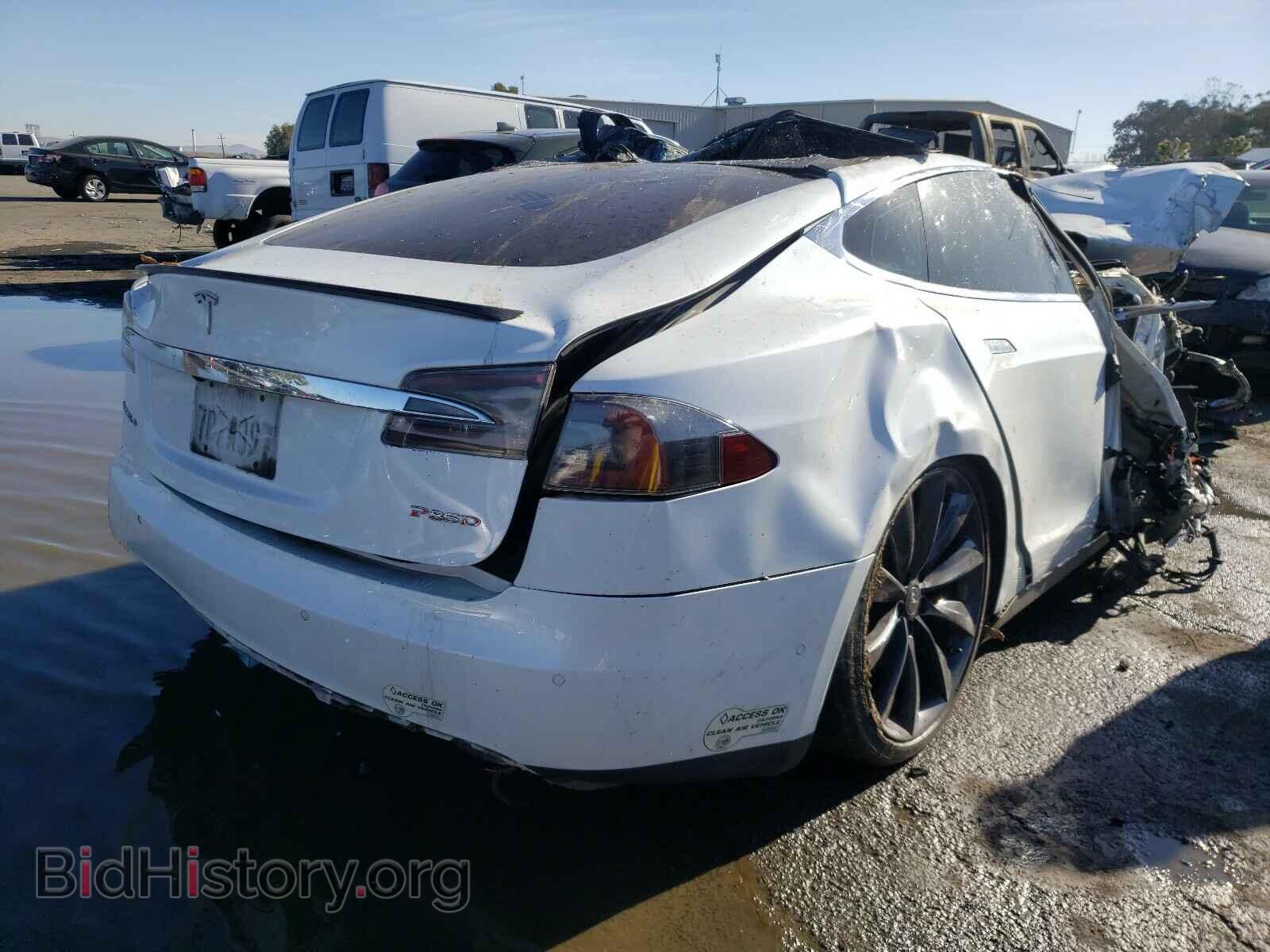 2014 TESLA MODEL S - VIN: 5YJSA1H20EFP62867 - Photo 4