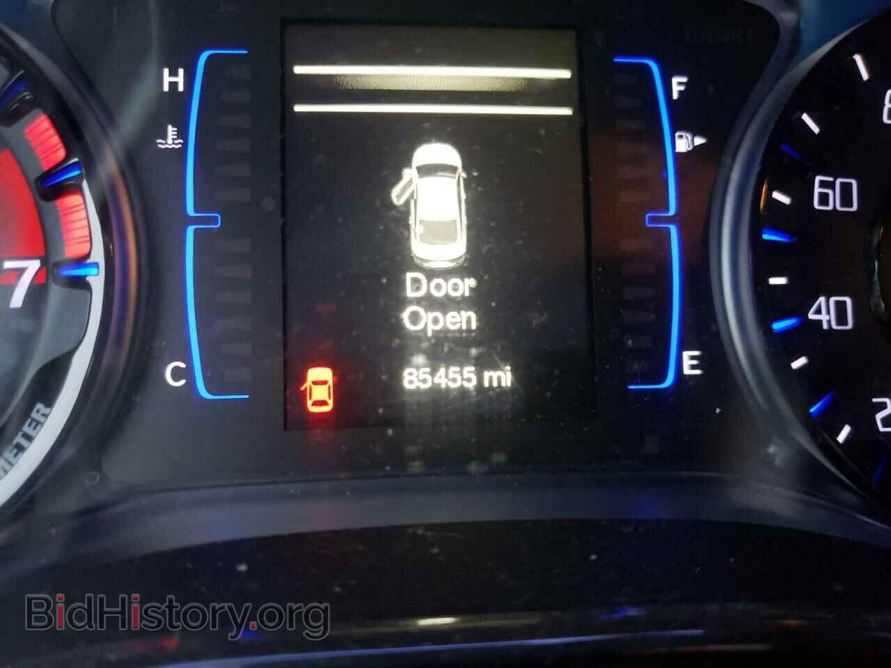 2015 CHRYSLER 200 - VIN: 1C3CCCBB1FN743934 - Фото 8