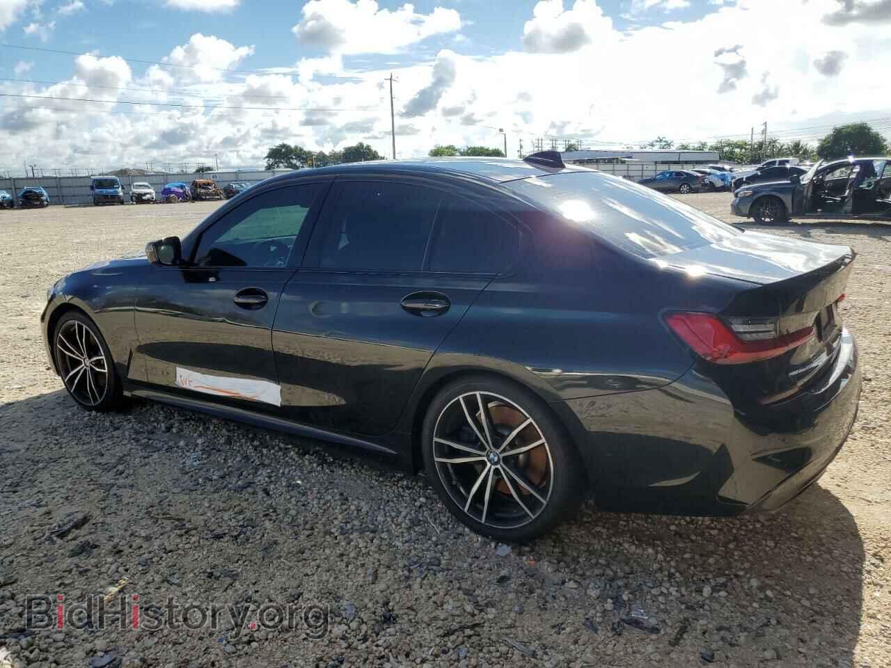 2021 BMW M3 - VIN: 3MW5U7J00M8B58137 - Фото 2