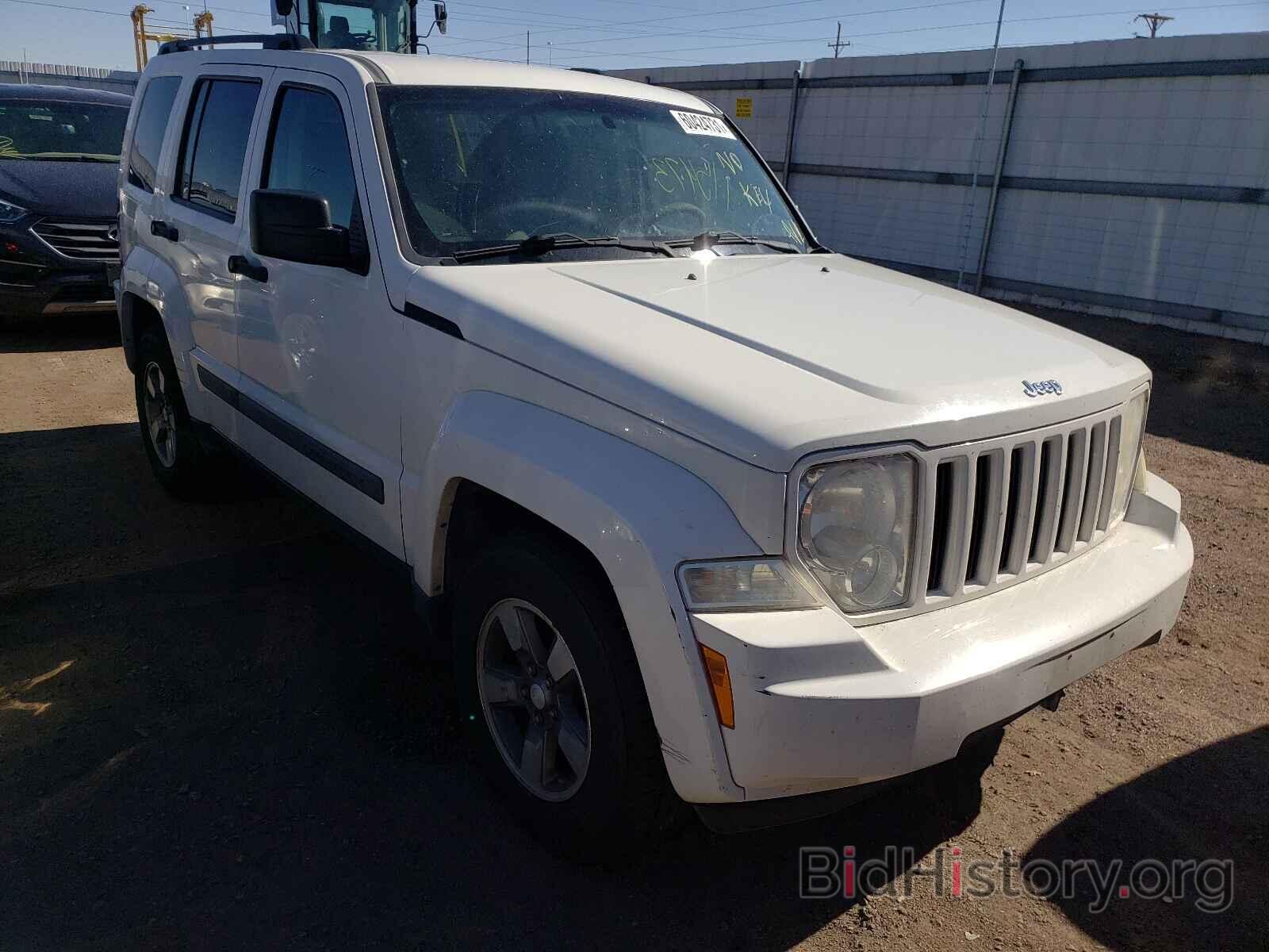 Photo 1J8GN28K18W221321 - JEEP LIBERTY 2008