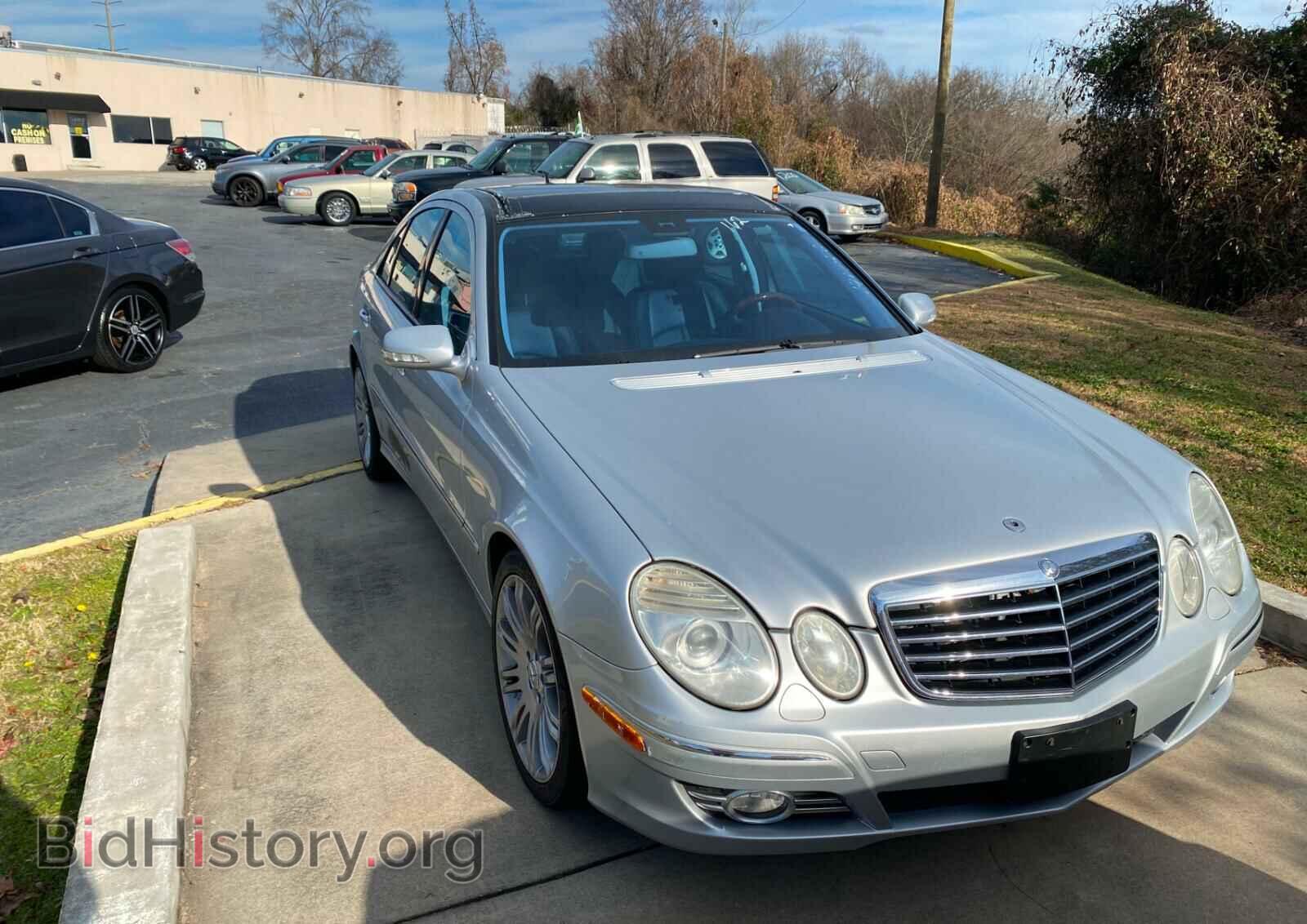Фотография WDBUF56X37B130109 - MERCEDES-BENZ E CLASS 2007