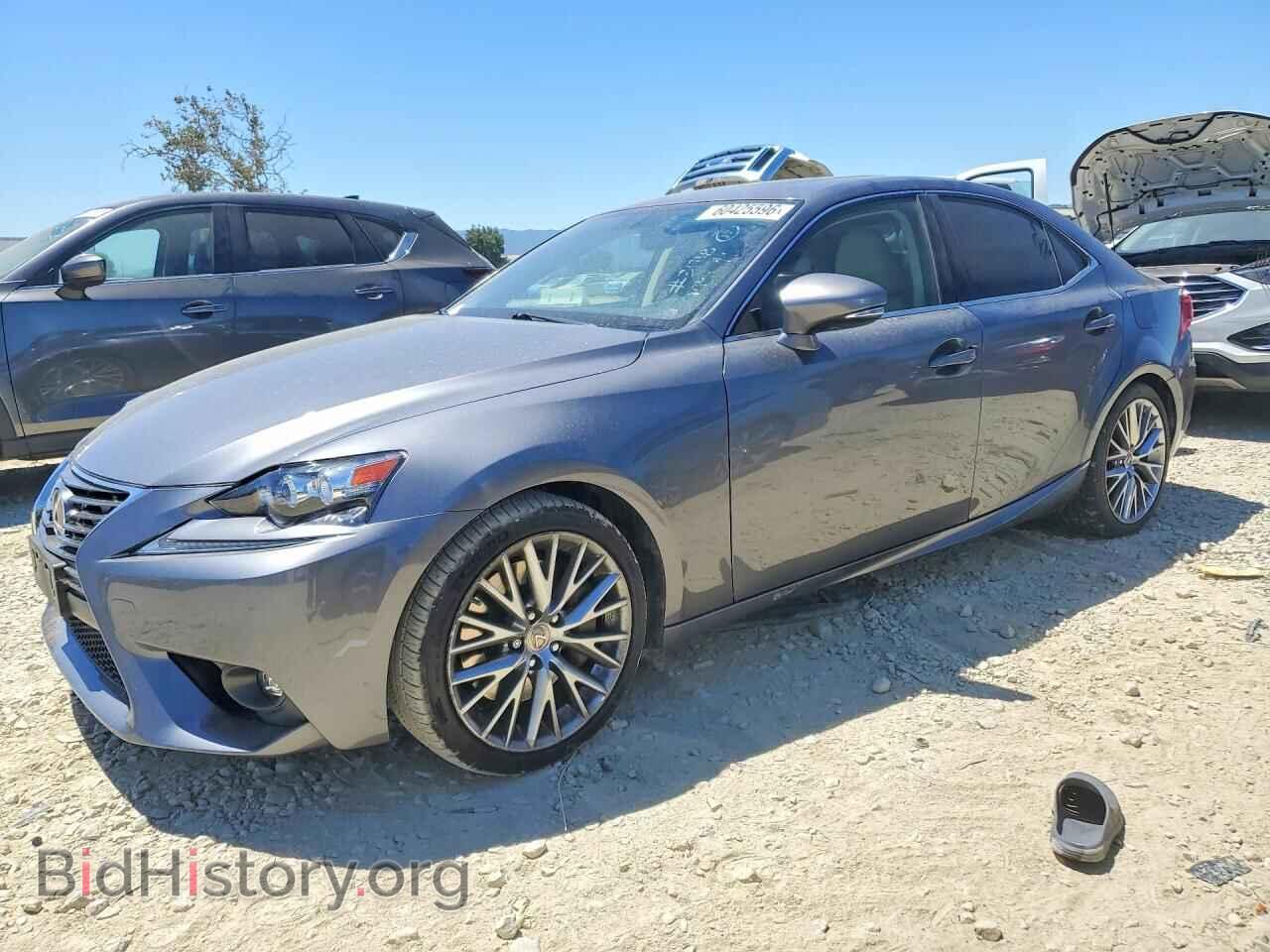 Photo JTHBA1D2XG5021747 - LEXUS IS 2016