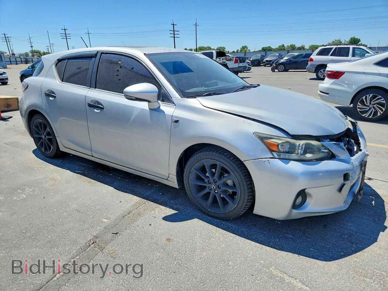 2013 LEXUS CT 200 - VIN: JTHKD5BH1D2129029 - Photo 4