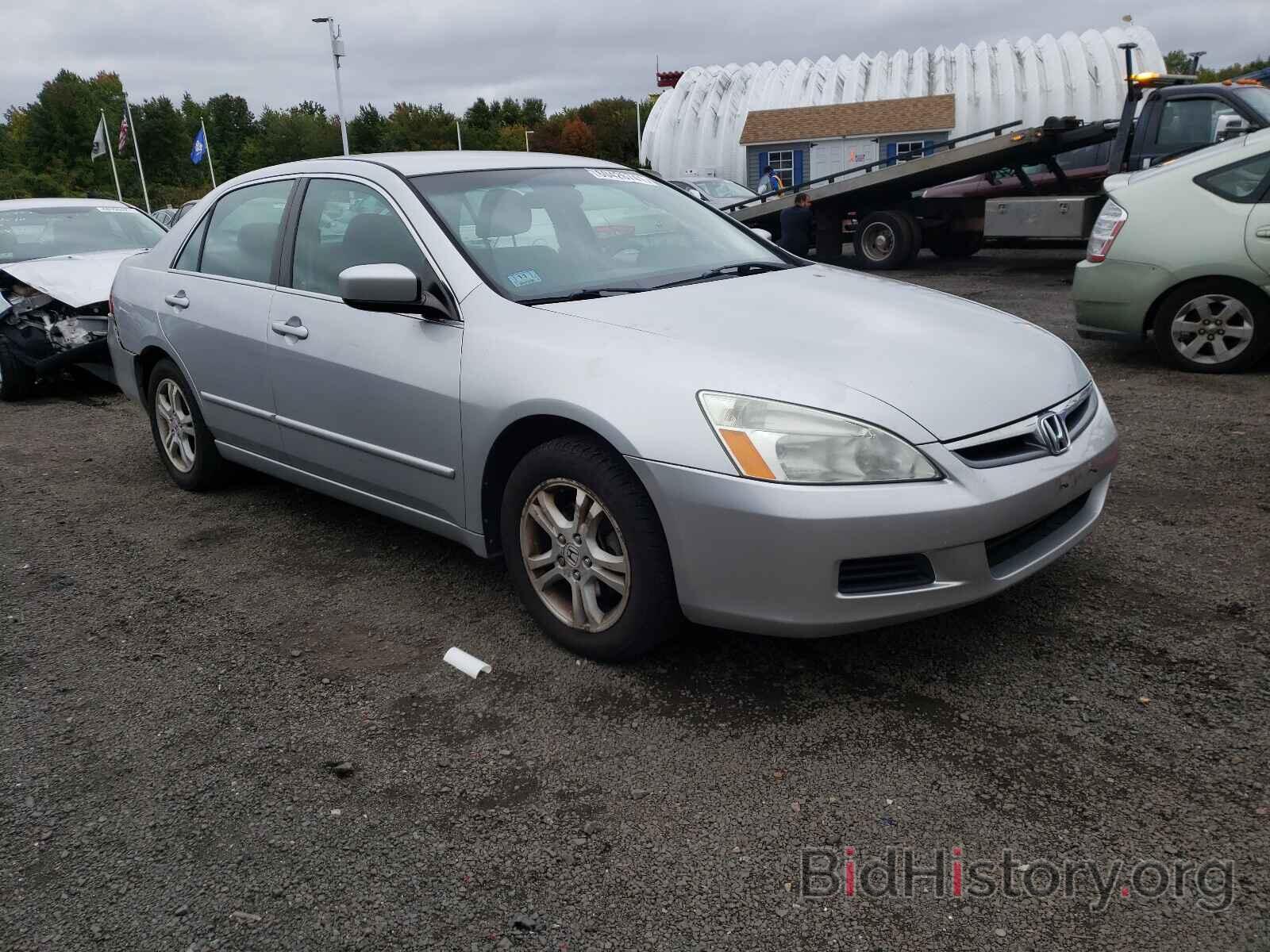 Photo 1HGCM56397A164885 - HONDA ACCORD 2007