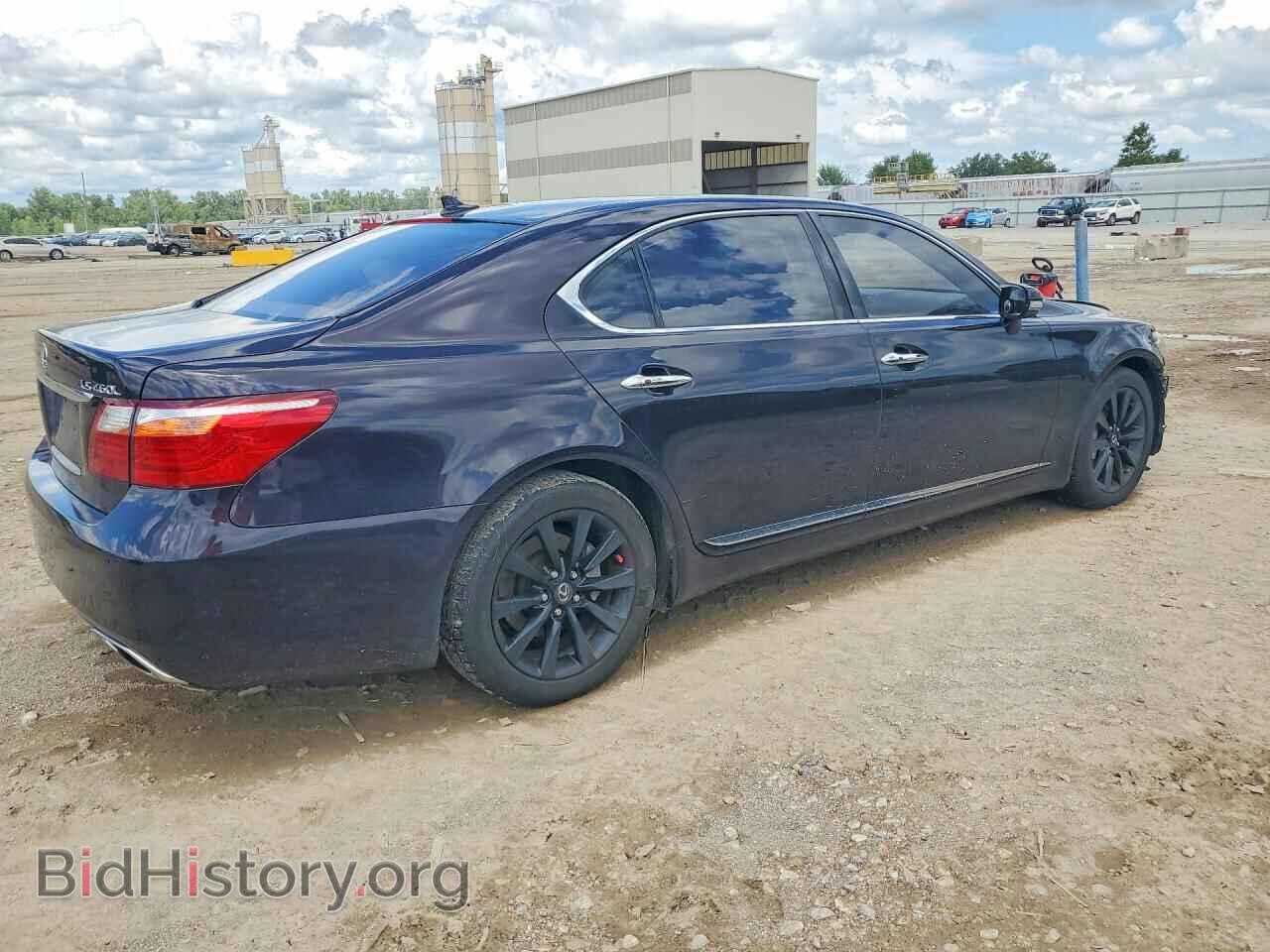 2010 LEXUS LS460 - VIN: JTHGL5EF6A5040084 - Photo 3