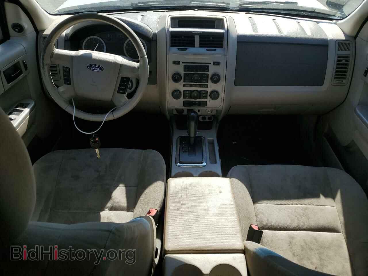 2011 FORD ESCAPE - VIN: 1FMCU0DG3BKC30238 - Фото 8
