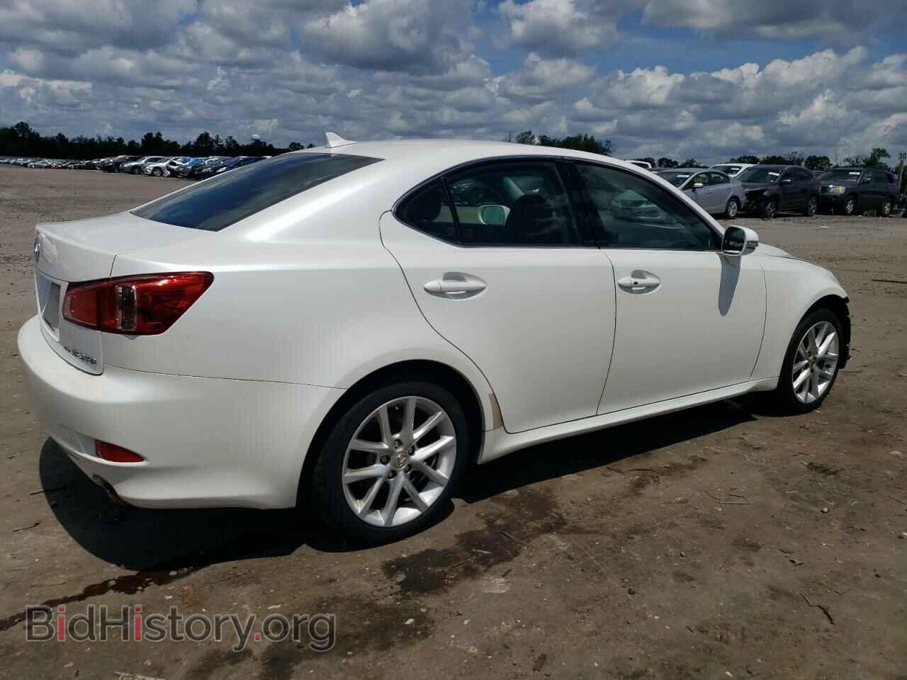 2011 LEXUS IS - VIN: JTHCF5C24B5050197 - Photo 3
