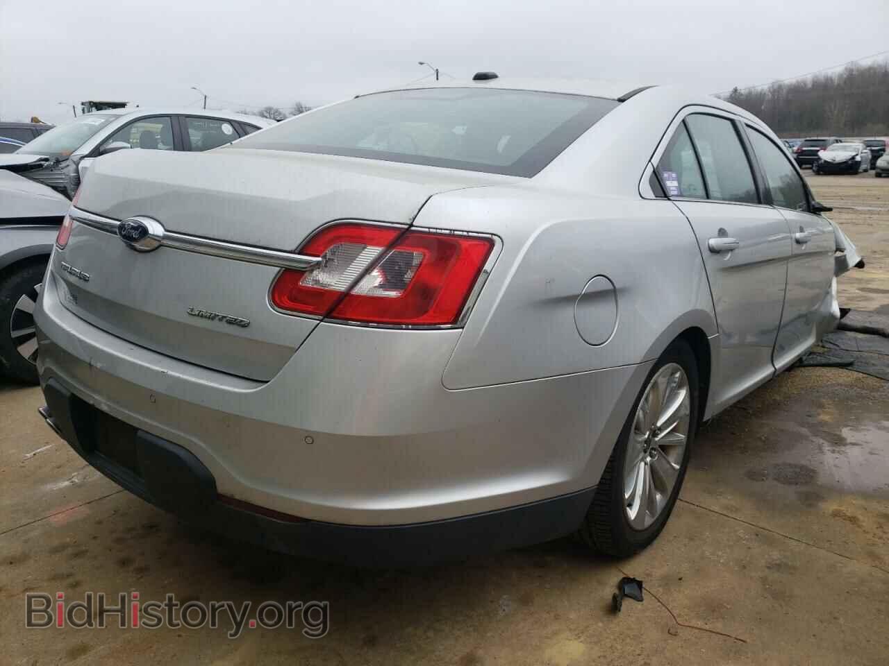 2011 FORD TAURUS - VIN: 1FAHP2FW8BG110641 - Photo 4