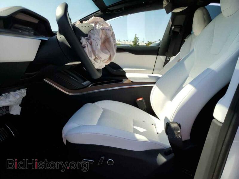 2023 Tesla MODEL X (VIN 7SAXCDE52PF425705) — photo 7 of 12