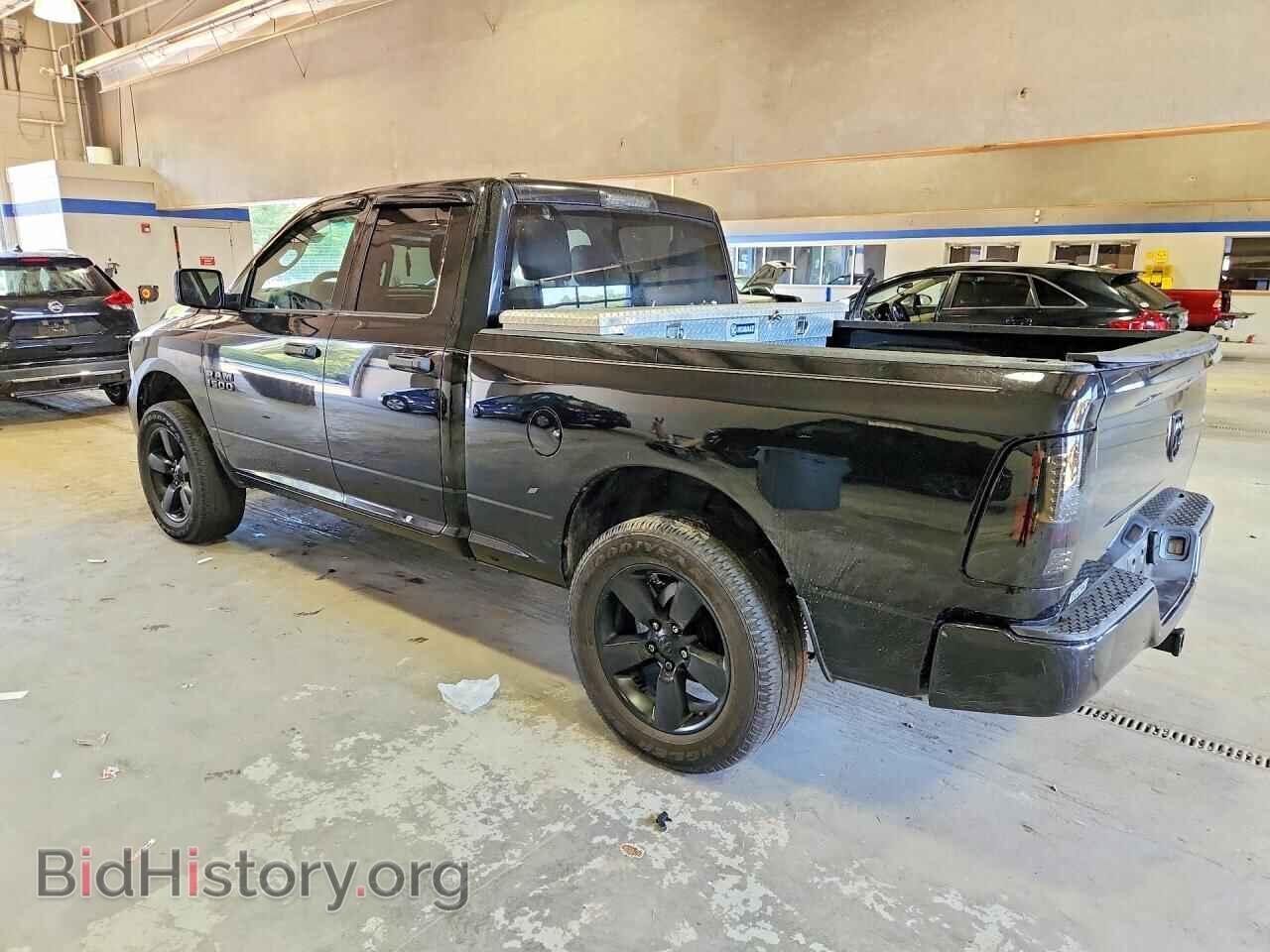 2015 RAM 1500 - VIN: 1C6RR6FG7FS634768 - Photo 2