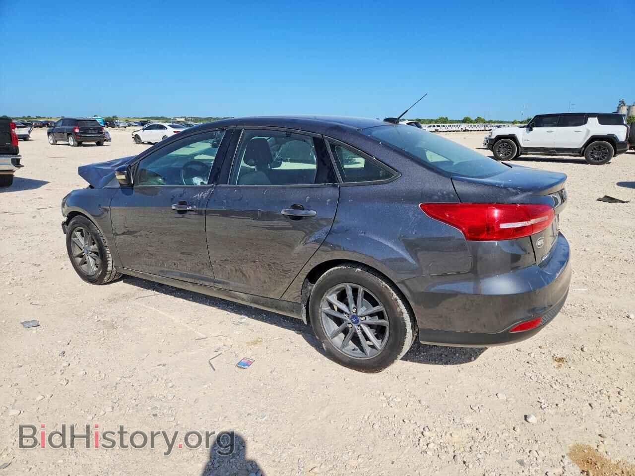 2018 FORD FOCUS - VIN: 1FADP3F2XJL270401 - Photo 2