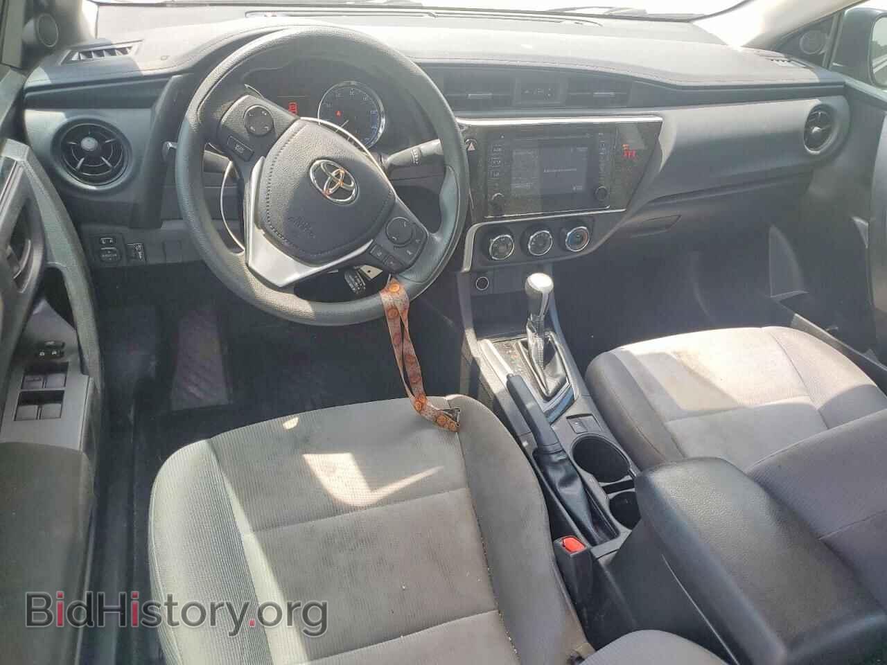 2018 TOYOTA COROLLA - VIN: 5YFBURHEXJP825794 - Фото 8