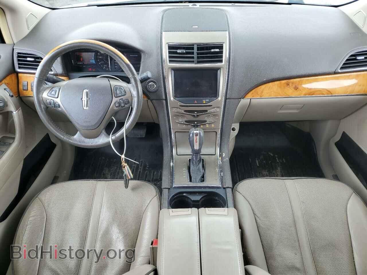 2011 LINCOLN MKX - VIN: 2LMDJ8JK3BBJ04416 - Photo 8