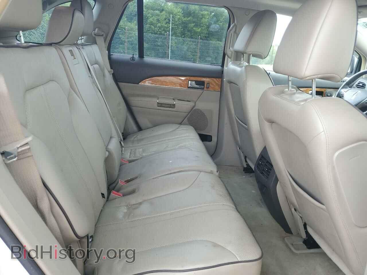 2011 LINCOLN MKX - VIN: 2LMDJ8JK3BBJ04416 - Photo 10