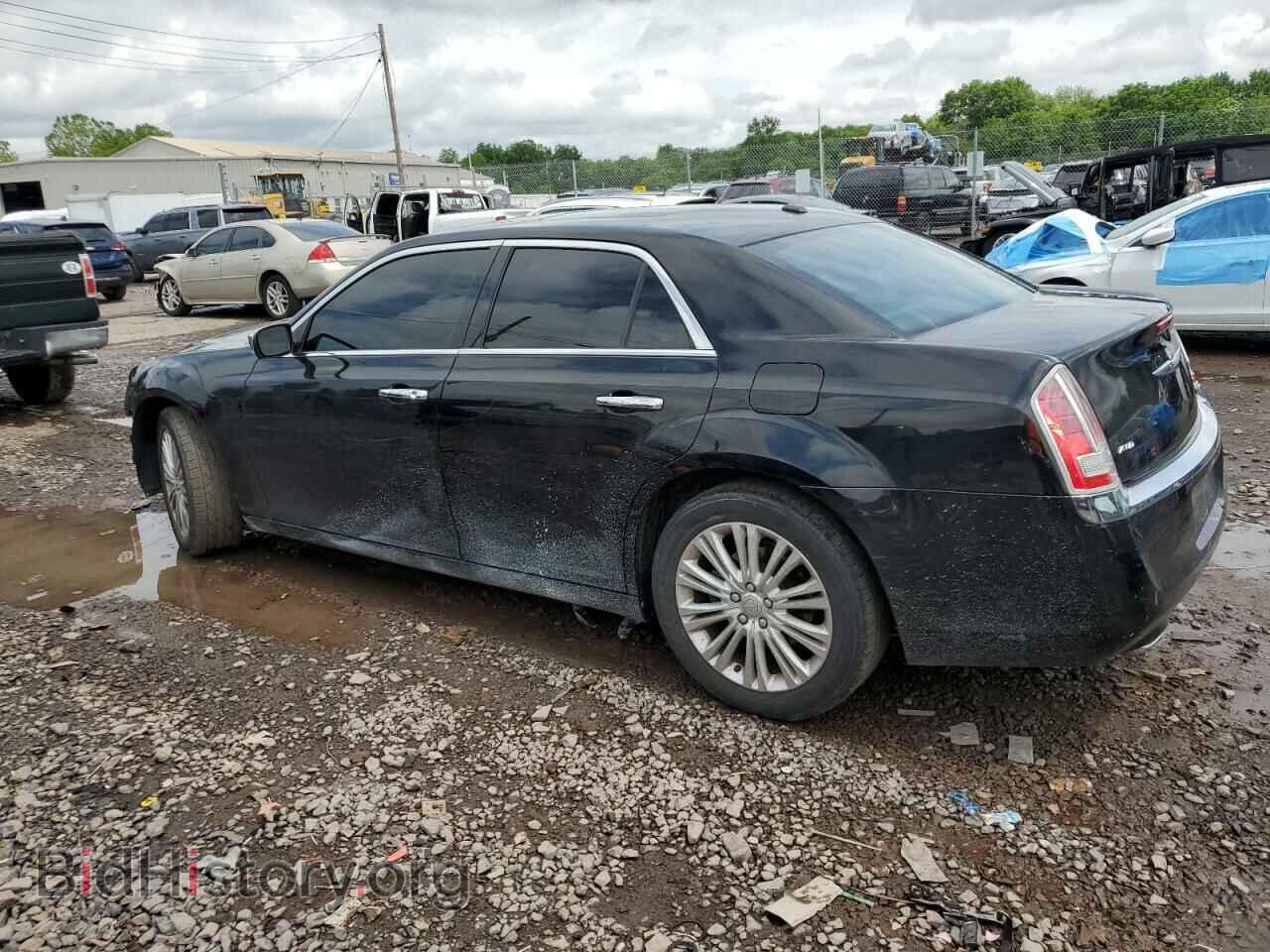 2012 CHRYSLER 300 - VIN: 2C3CCAKT0CH143424 - Фото 2