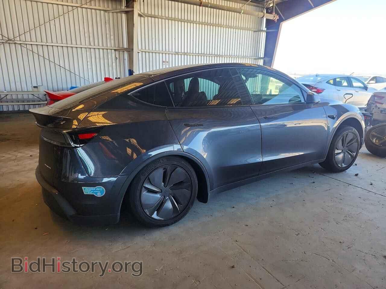 2026 TESLA MODEL Y - VIN: 7SAYGDEE7TF346436 - Photo 3