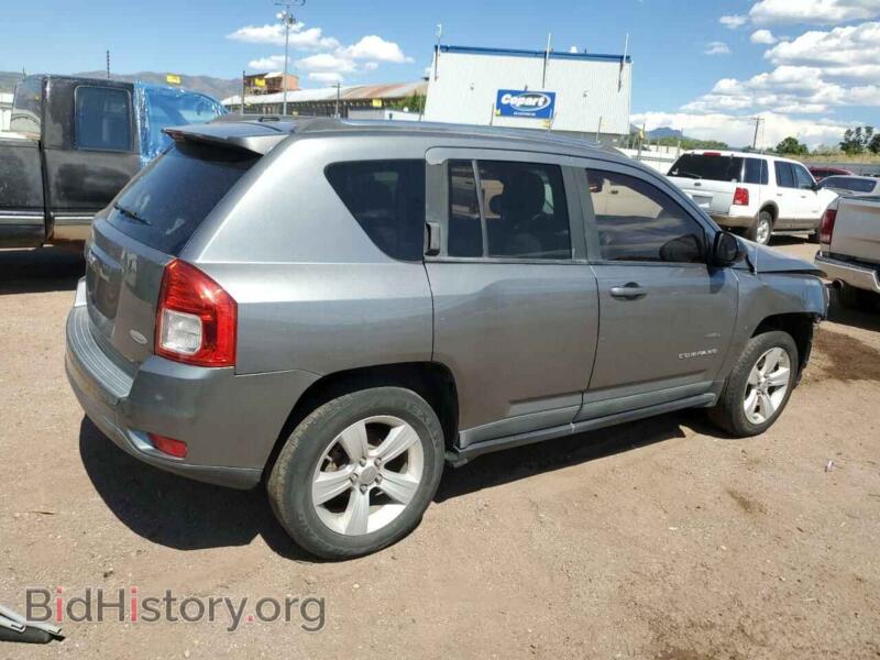 2011 Jeep COMPASS (VIN 1J4NF1FB2BD283705) — фото 3 из 13