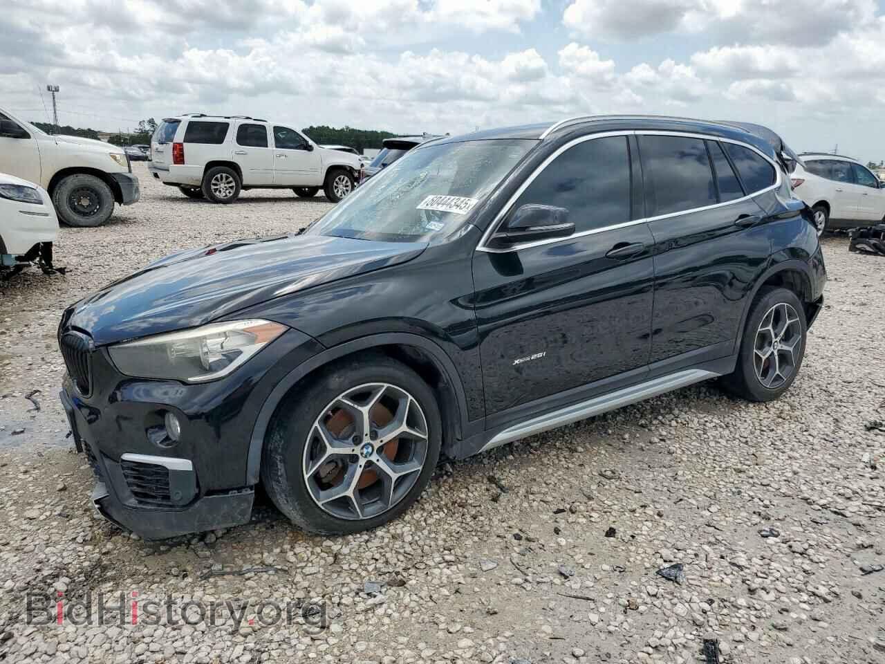Photo WBXHT3C32H5F74279 - BMW X1 2017