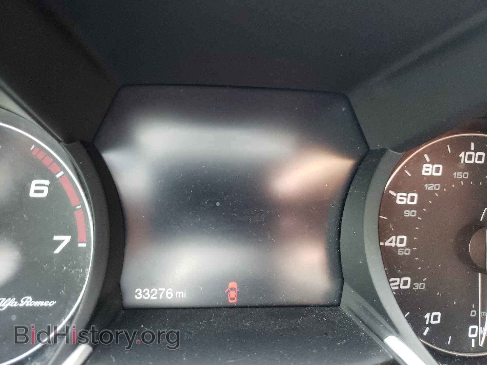 2017 ALFA ROMEO GIULIA - VIN: ZARFAECN2H7537814 - Фото 8
