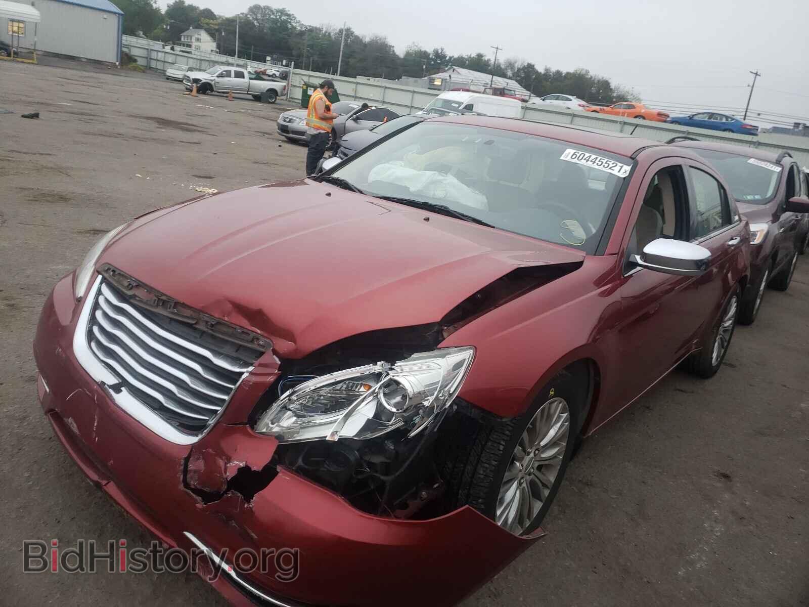 2012 CHRYSLER 200 - VIN: 1C3CCBCG1CN308010 - Фото 2