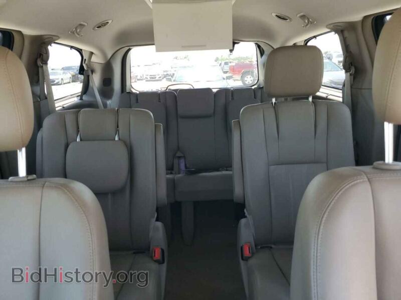 2016 Chrysler MINIVAN (VIN 2C4RC1BG4GR132645) — фото 10 из 13